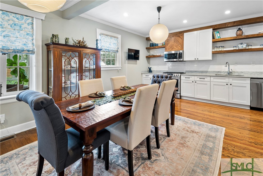 325 E 56th Street