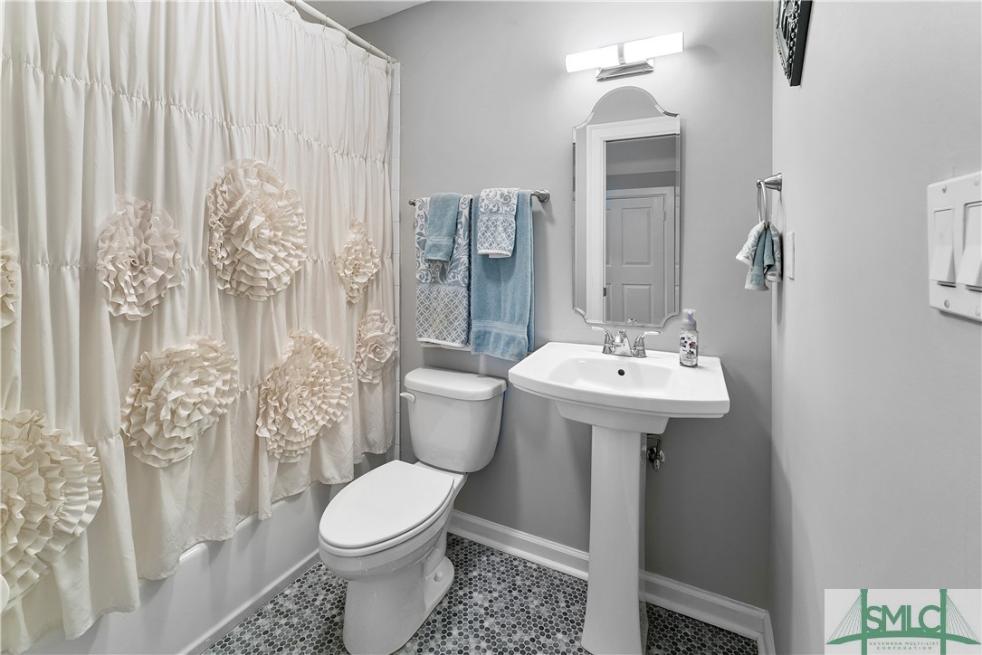 325 E 56th Street