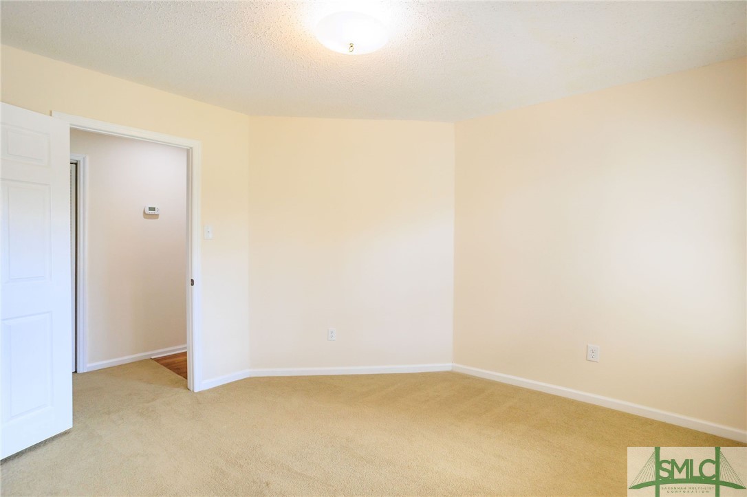 207 E Point Drive