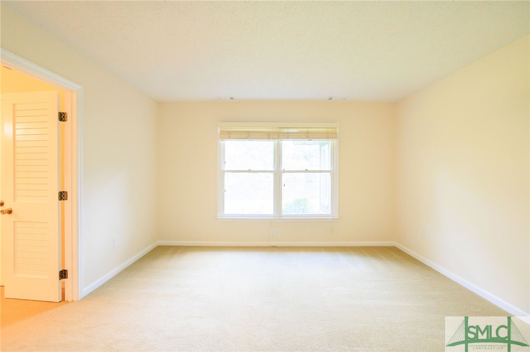 207 E Point Drive
