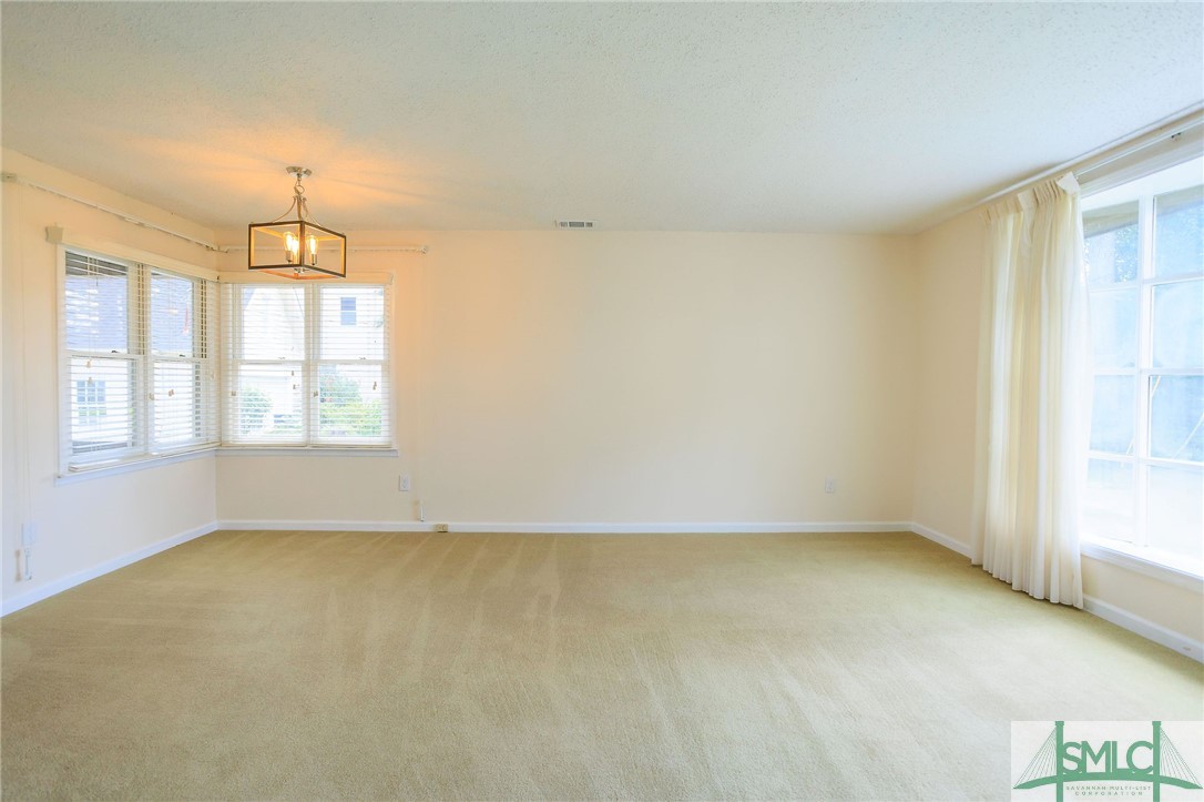 207 E Point Drive