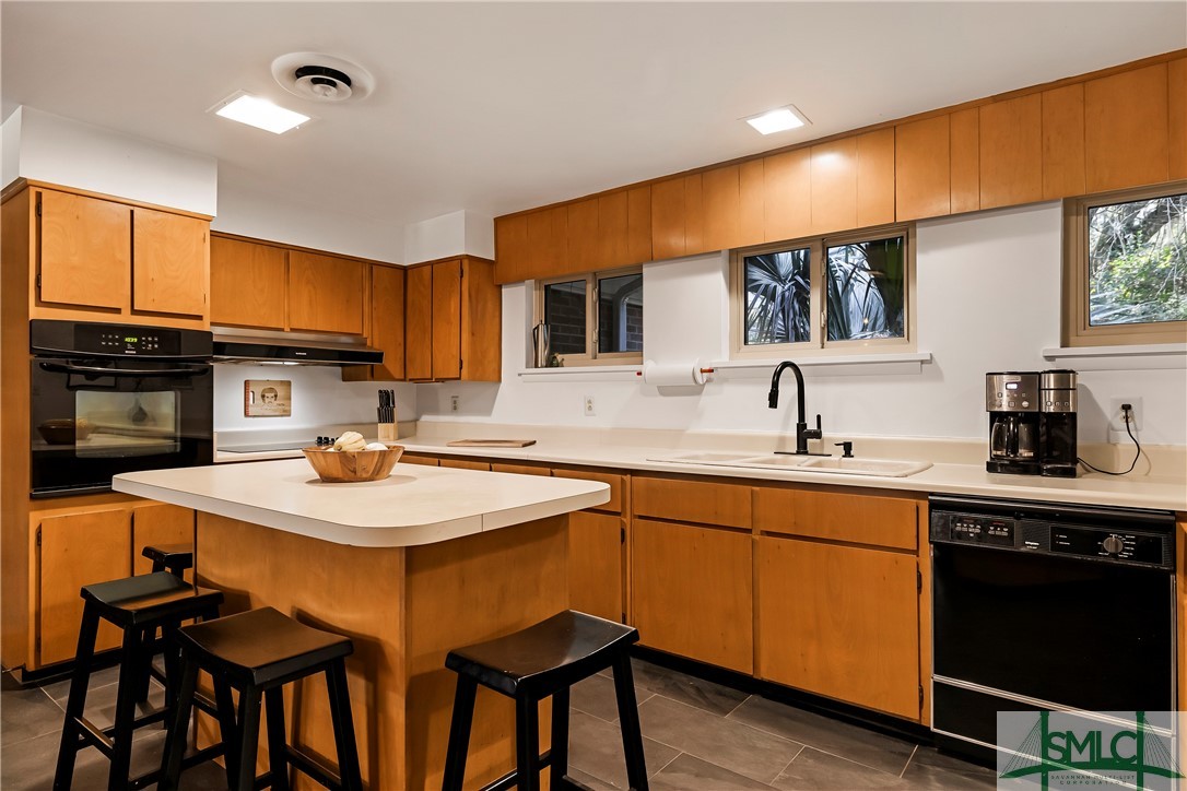 8 Marvalingrove Drive