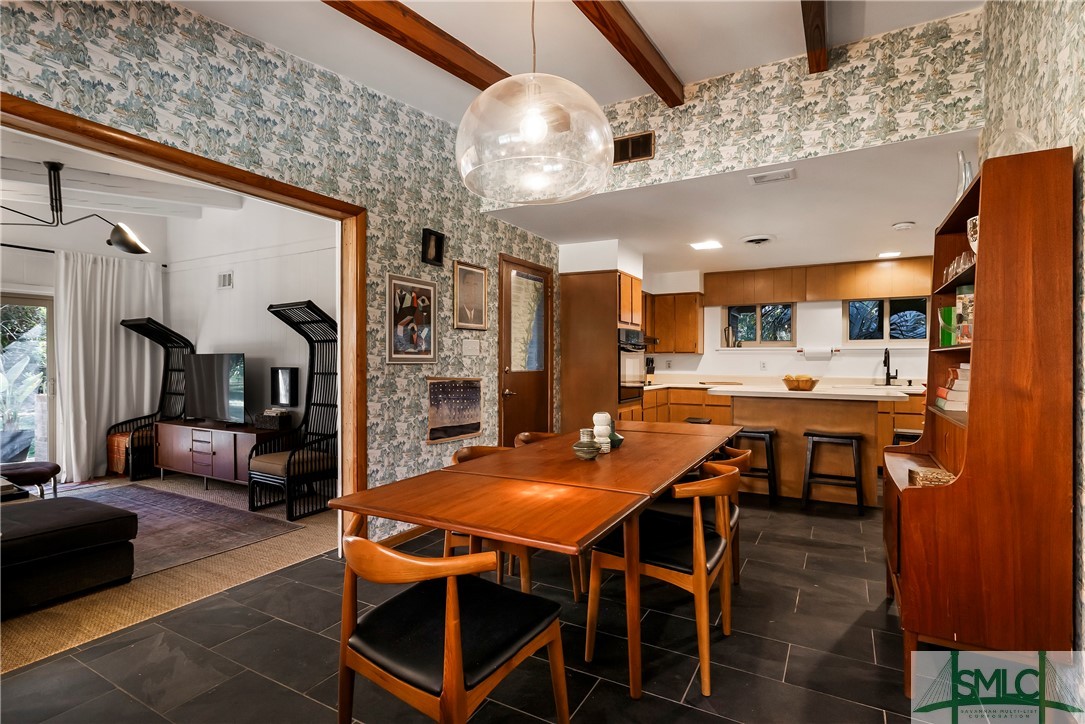 8 Marvalingrove Drive