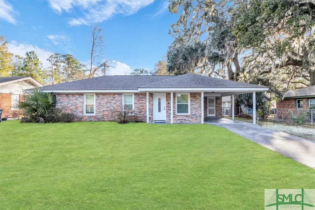 2405 Dolphin Drive