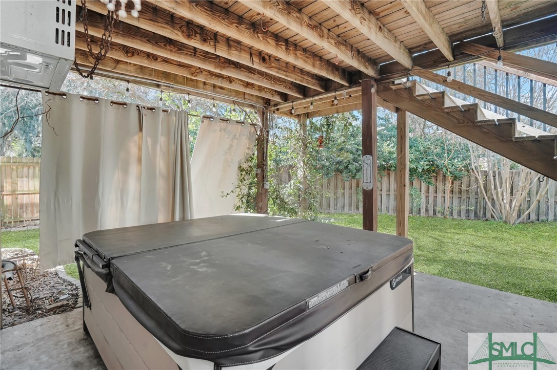 116 Runner Road