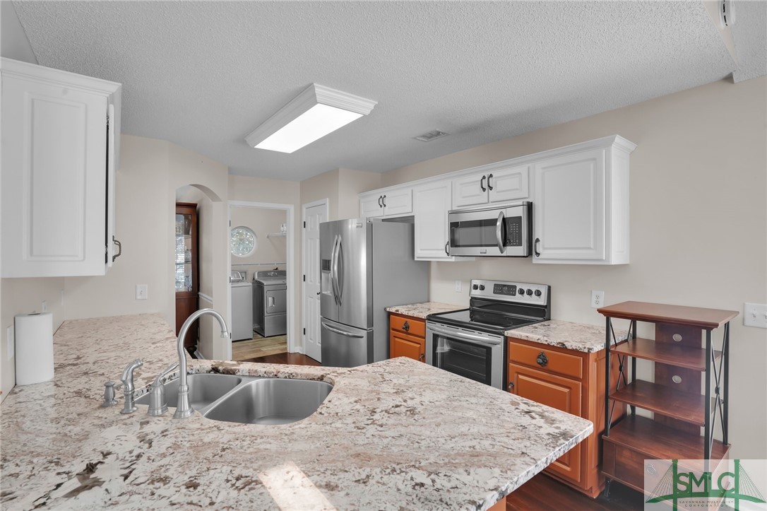 116 Runner Road