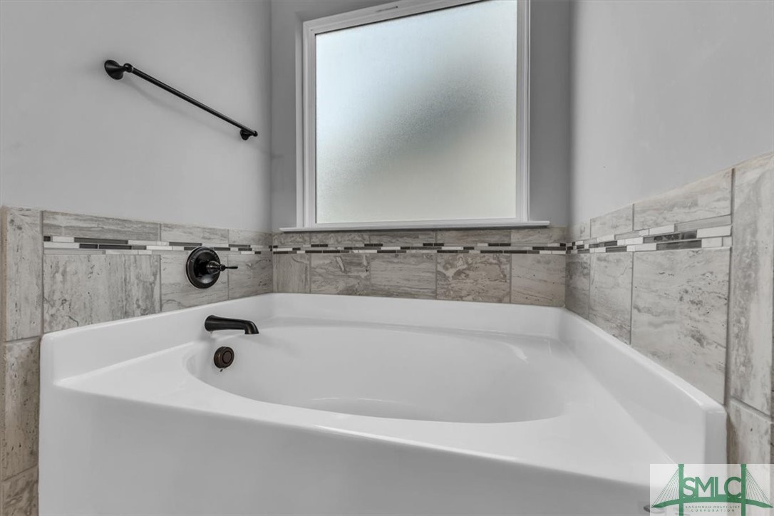 206 Blandford Crossing