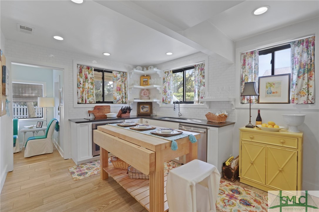 13 12th Street