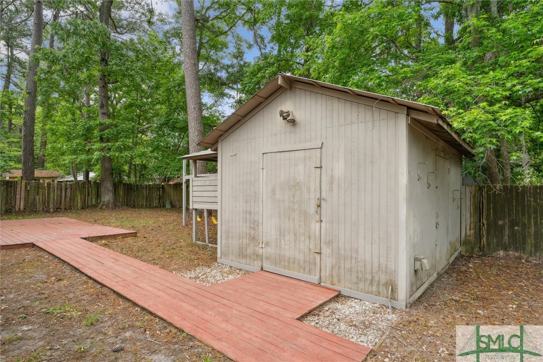 27 Davidson Avenue