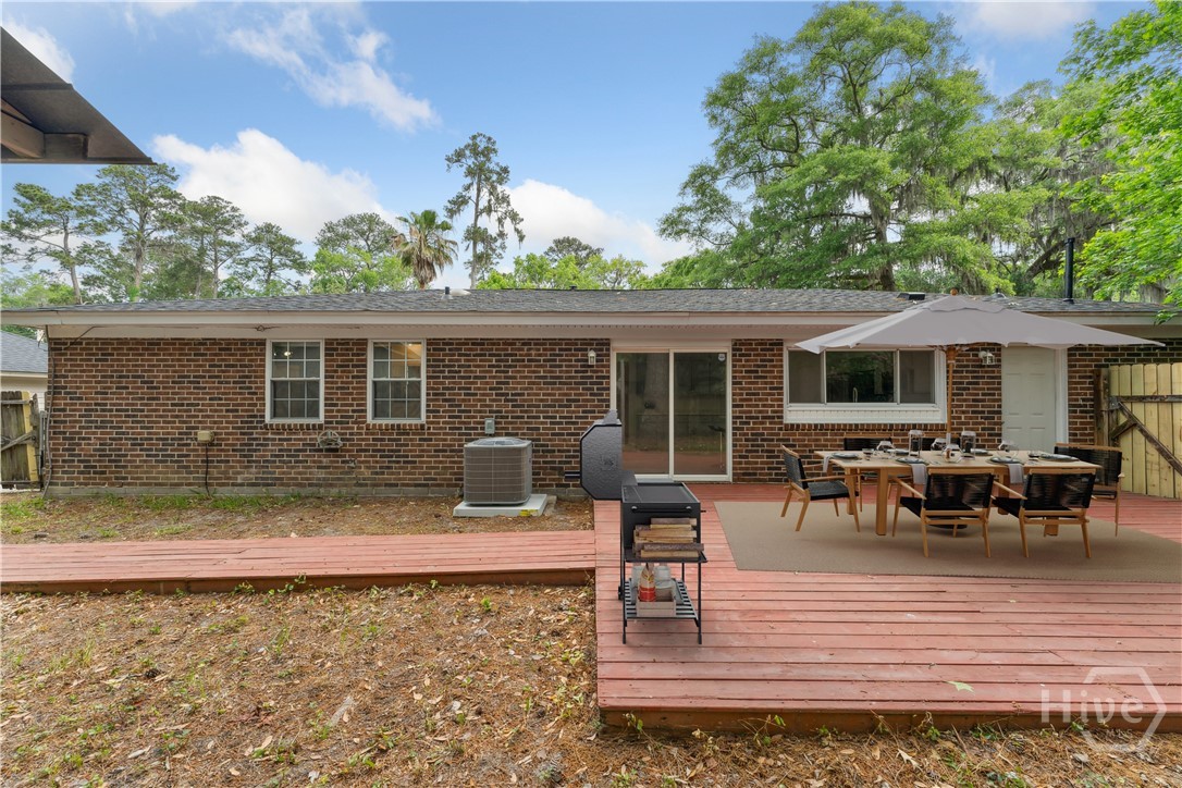 27 Davidson Avenue