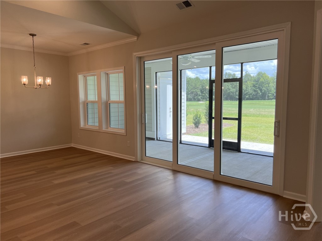 650 Blue Moon Crossing