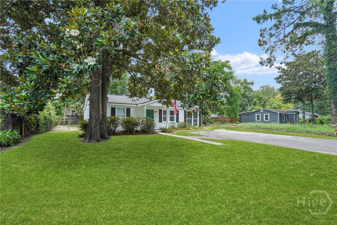 113 Gilliam Avenue