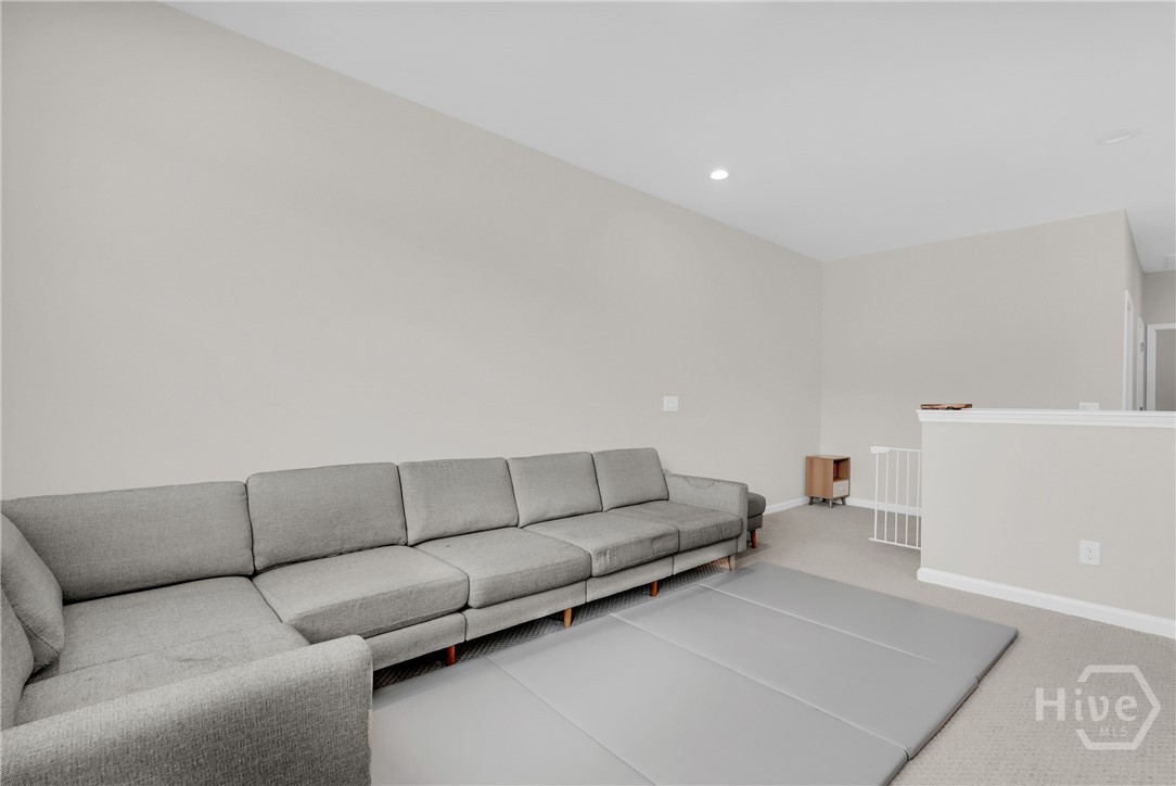 98 Small Pine Lane