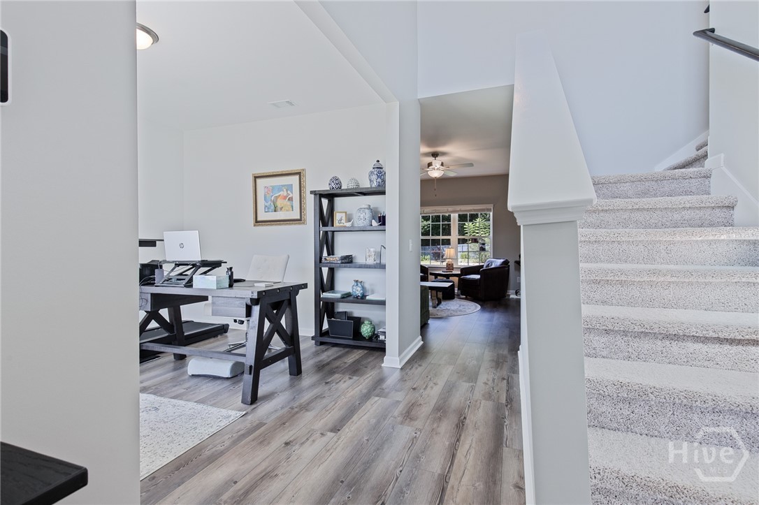157 Halcyon NE
