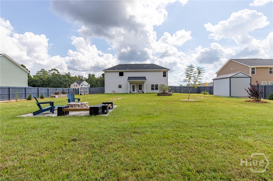 157 Halcyon NE