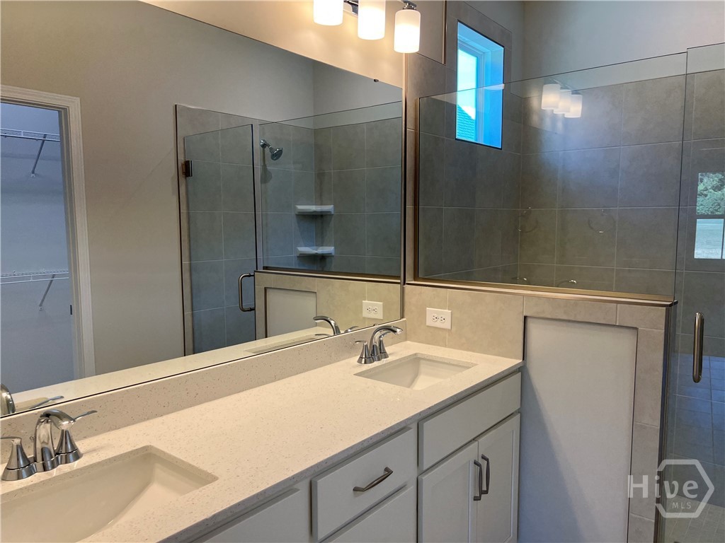 666 Blue Moon Crossing