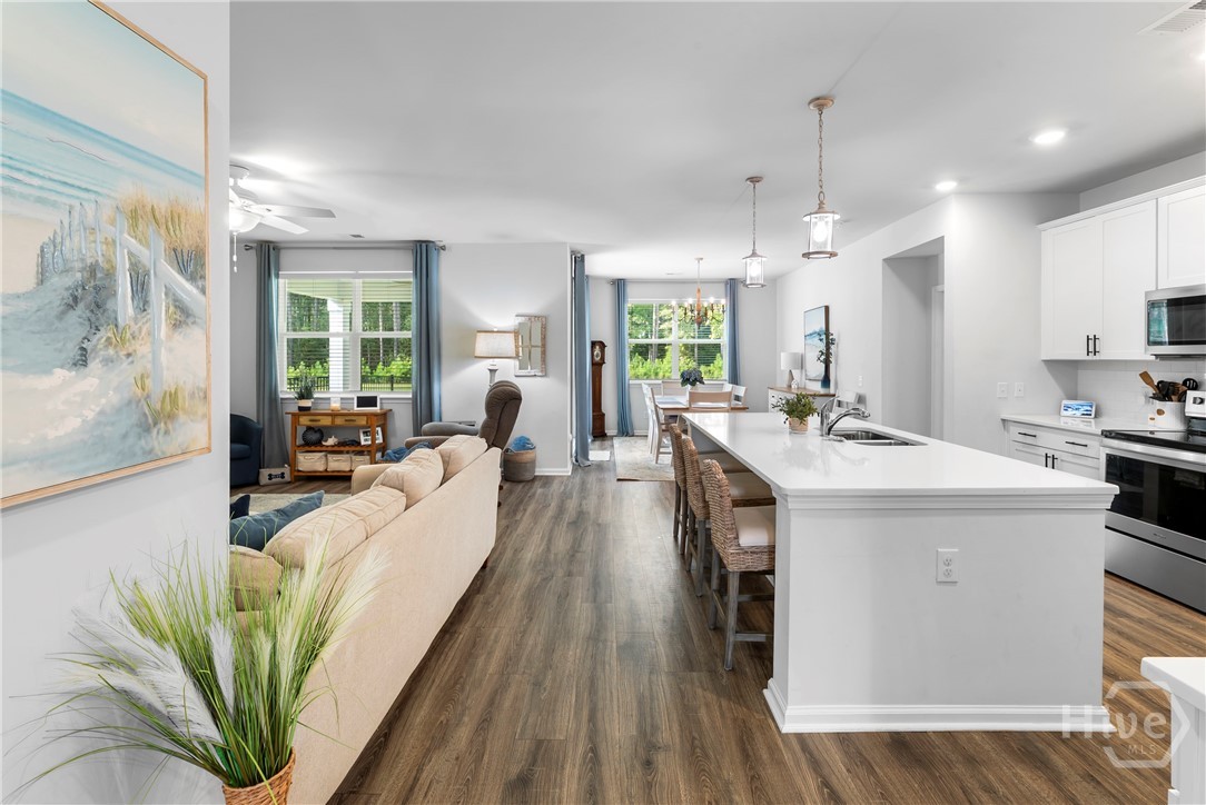 110 Canal Cove