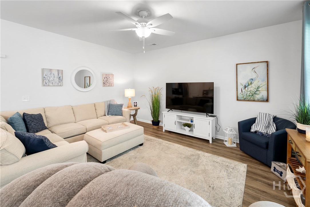 110 Canal Cove