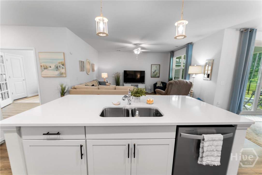 110 Canal Cove