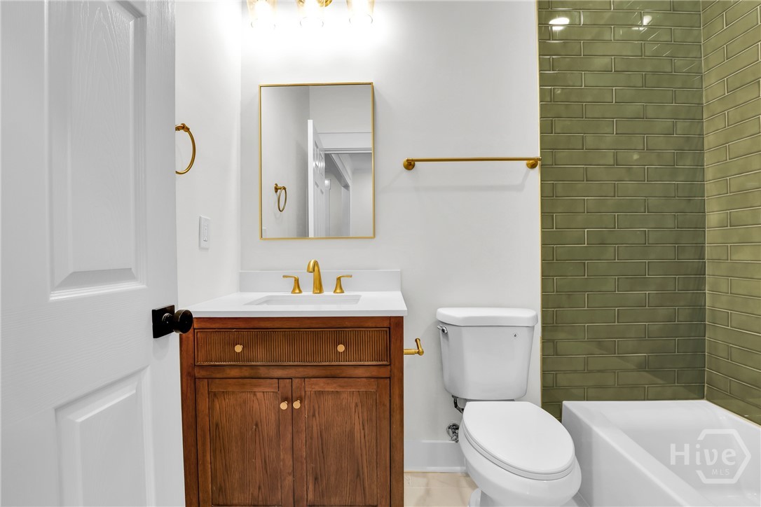623 W 45th Street