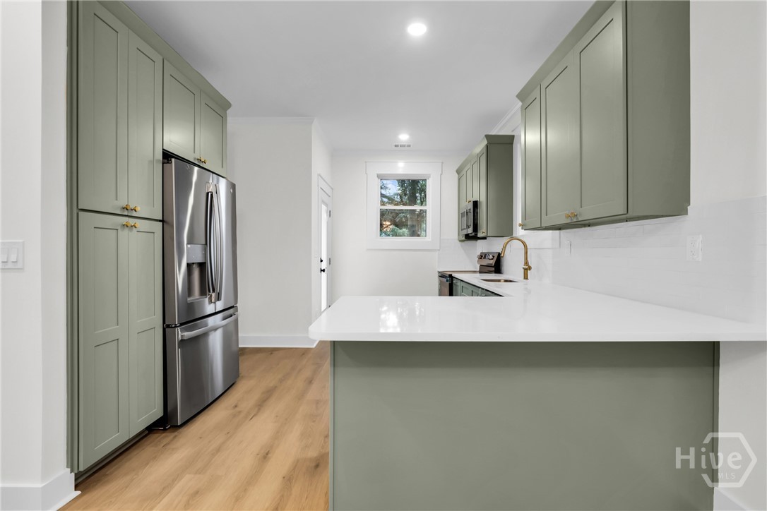 623 W 45th Street