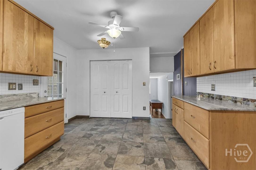214 Oxford Drive