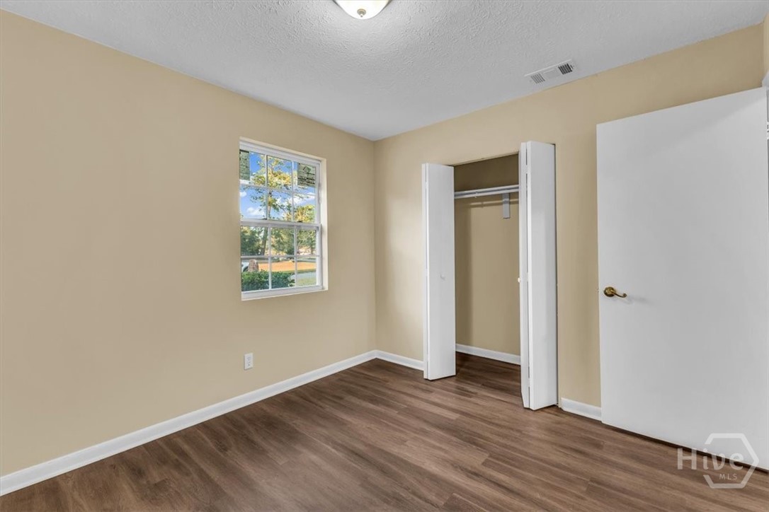 4 Friar Tuck Drive