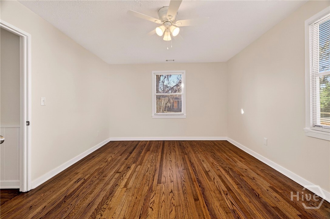 10 N Parkwood Drive