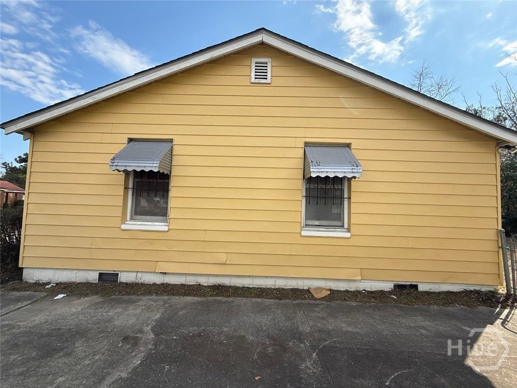 1307 Delesseps Avenue