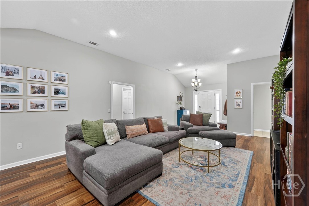 5 Hopeland Court