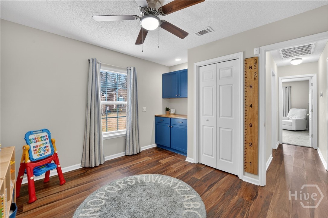 5 Hopeland Court
