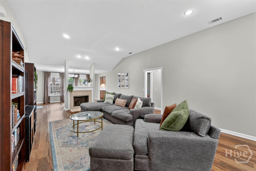 5 Hopeland Court