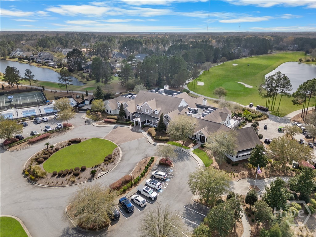 10 Golf Drive