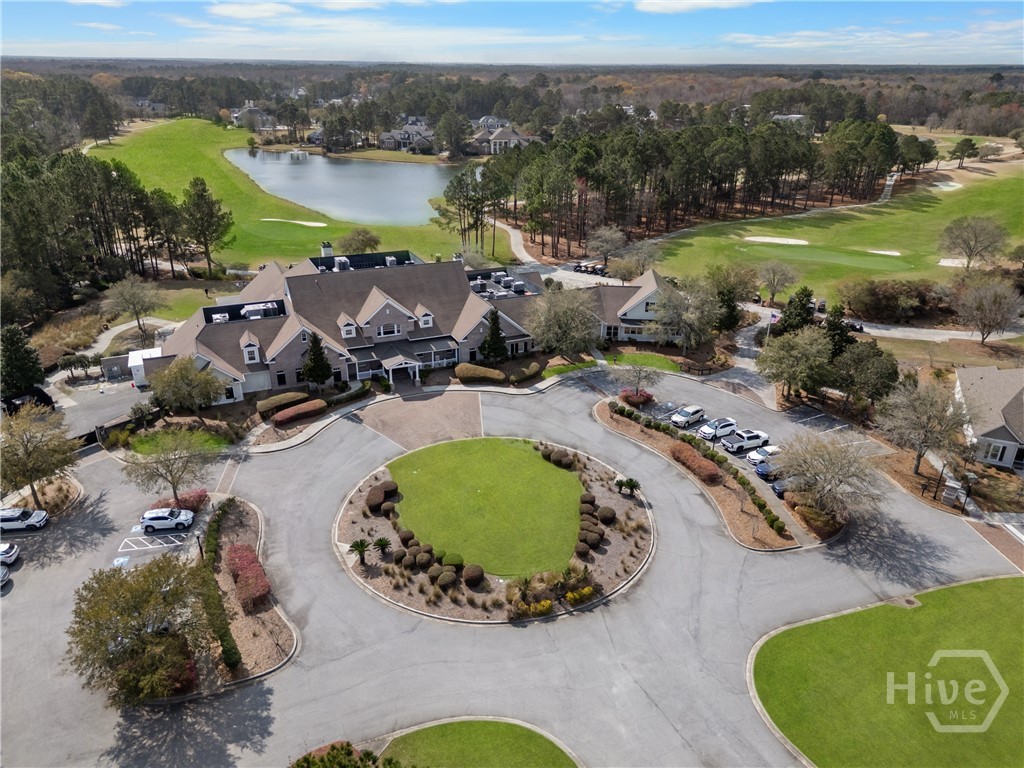 10 Golf Drive