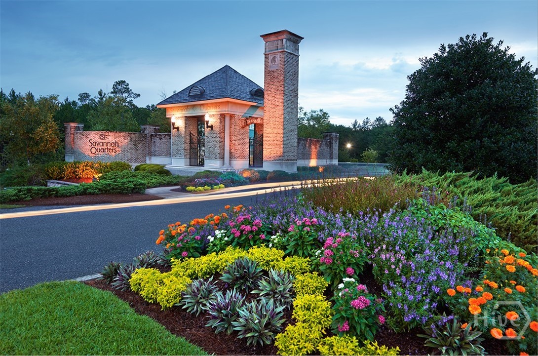 10 Golf Drive