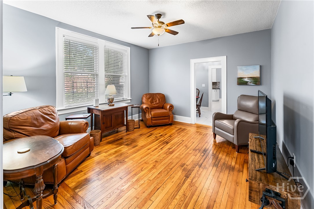 510-512 E 39th Street
