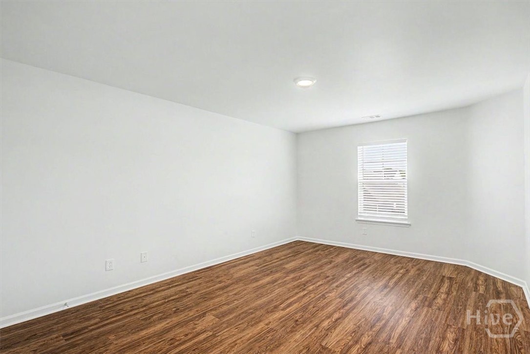 17 Amber Drive