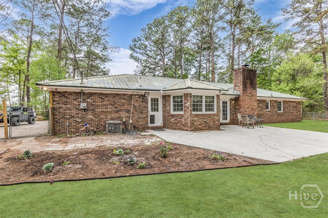 352 Oak Hampton Road