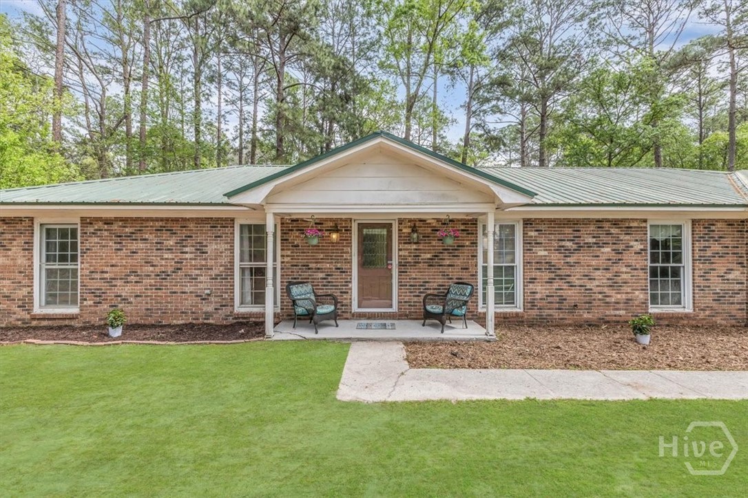 352 Oak Hampton Road