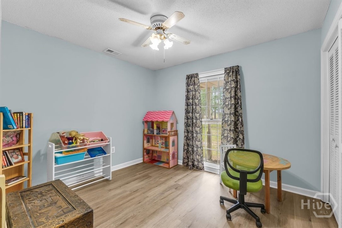 352 Oak Hampton Road