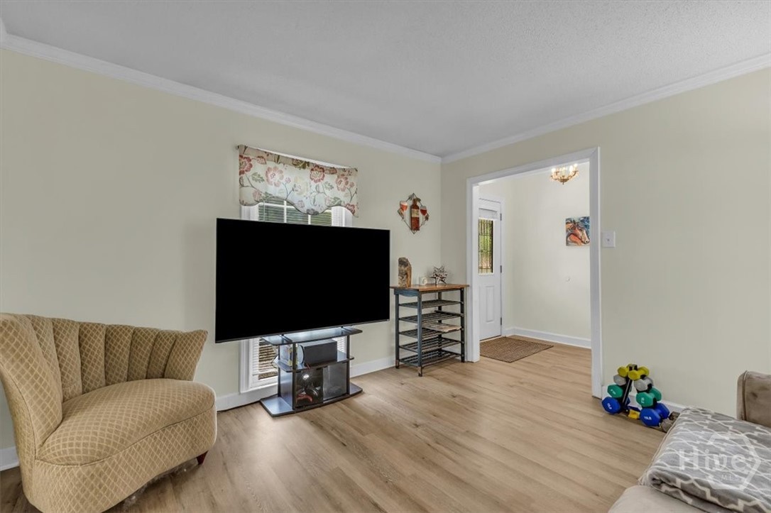 352 Oak Hampton Road