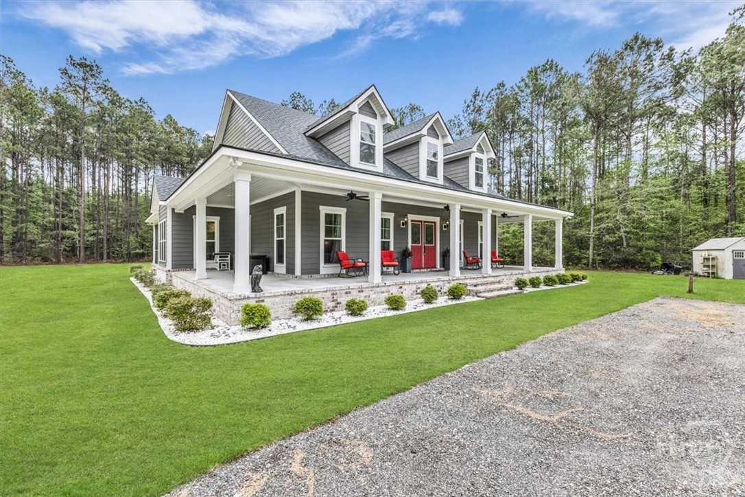 182 Old River Road