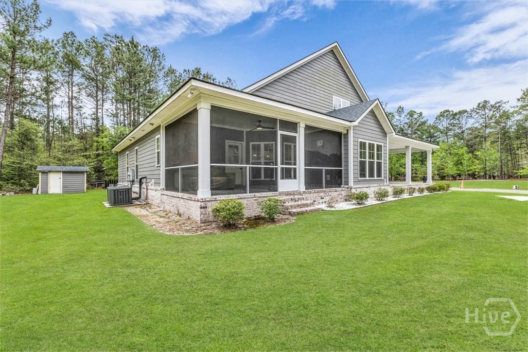 182 Old River Road