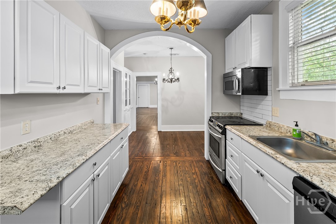510 - 512 E 39th Street