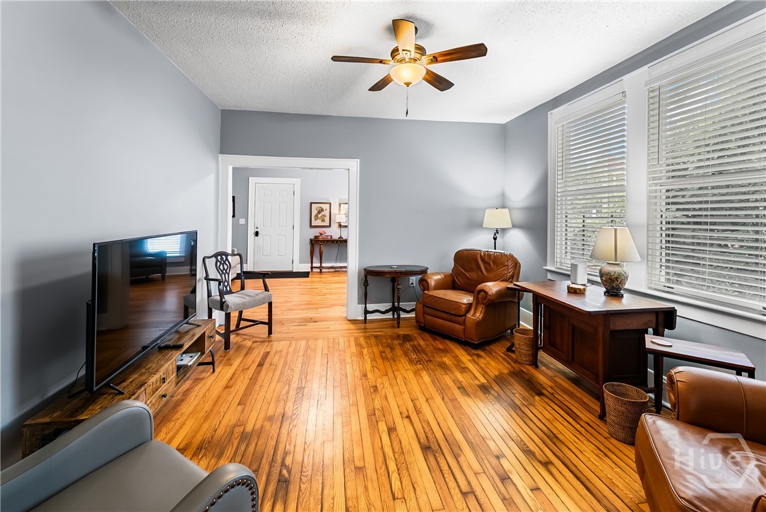 510 - 512 E 39th Street