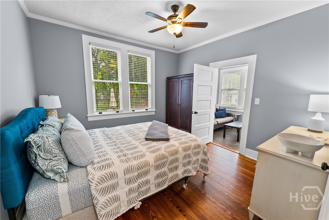 510 - 512 E 39th Street