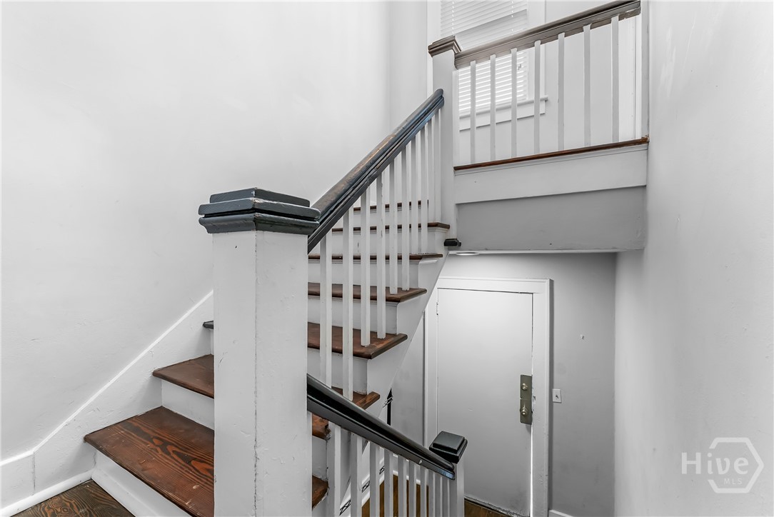 510 - 512 E 39th Street