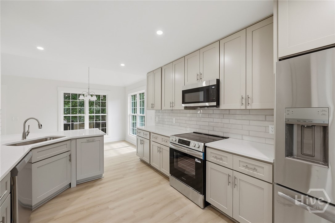 6 Kingfisher Circle