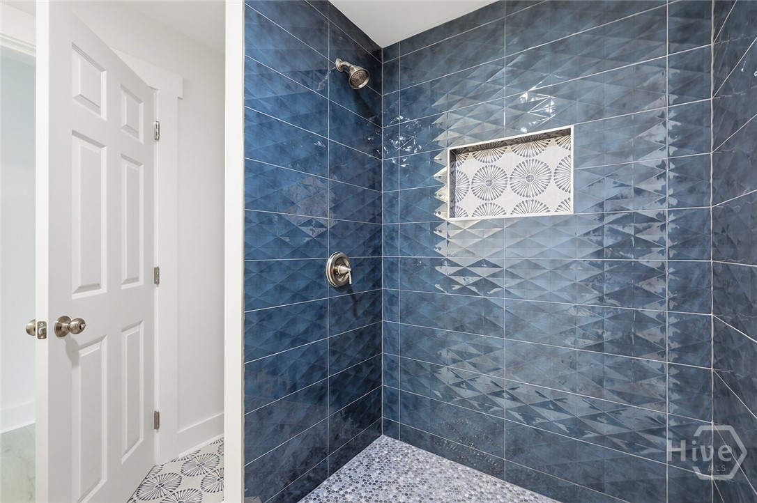 6 Kingfisher Circle