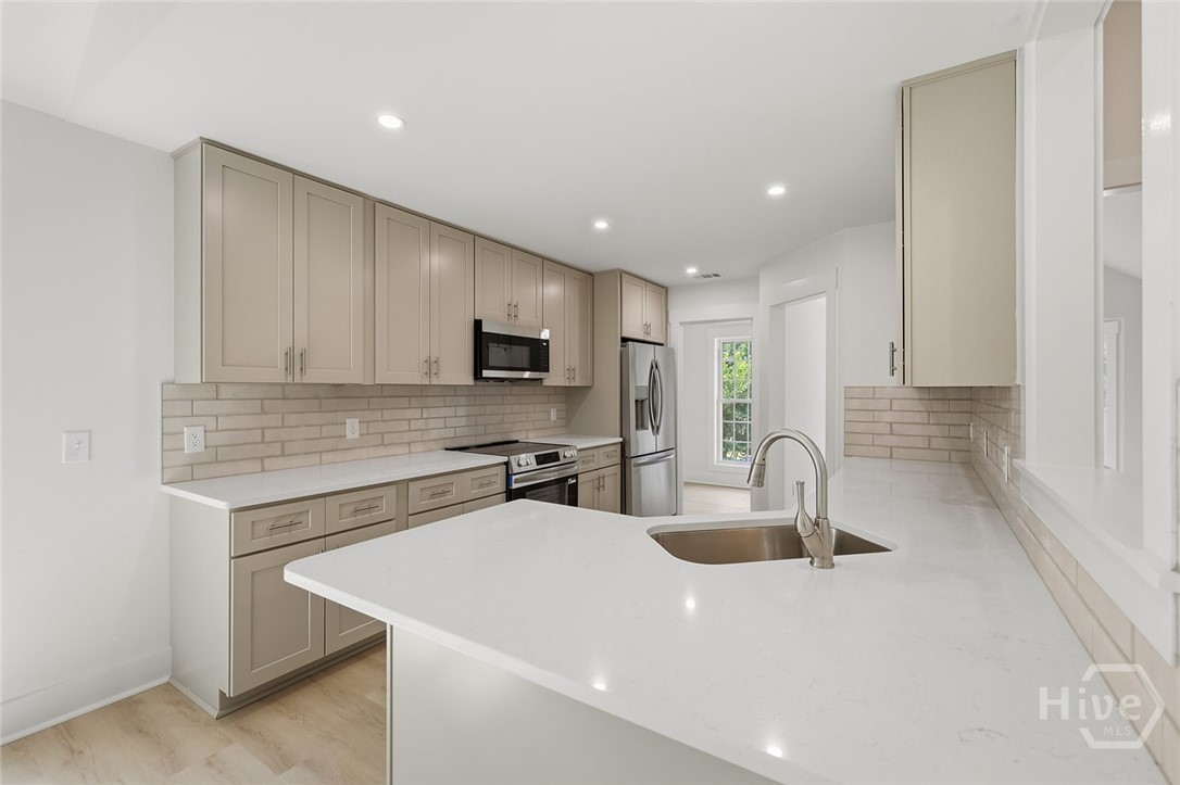 6 Kingfisher Circle